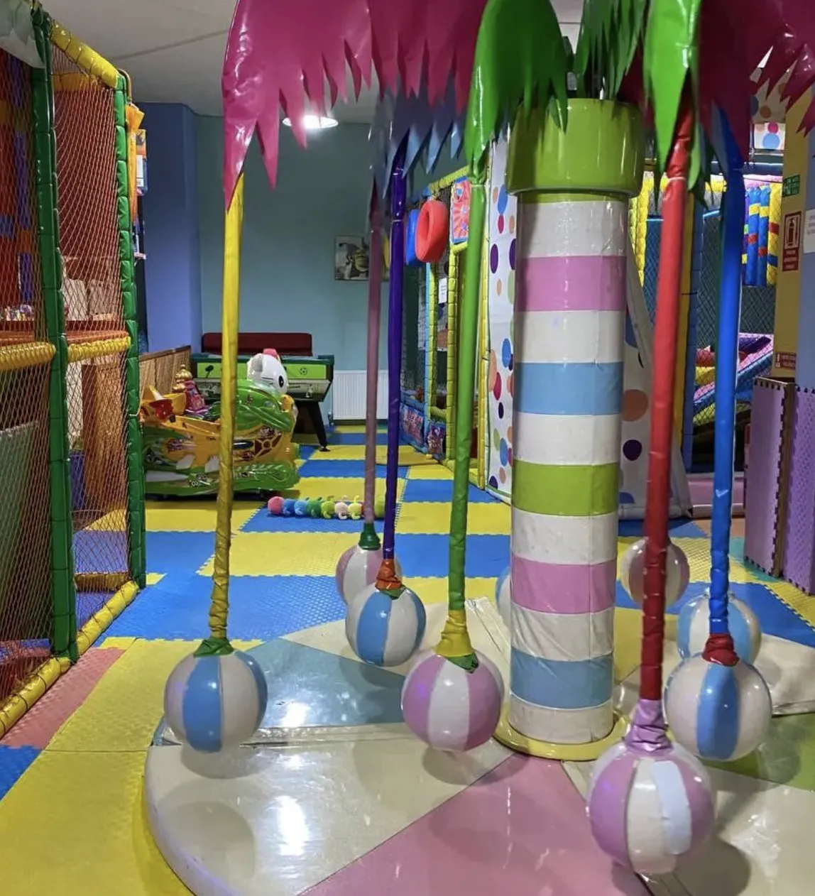 Dönen Toplar – Maltepe